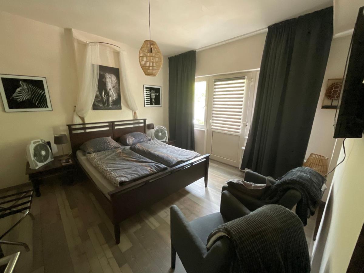 Pension Auberge De Dael Valkenburg aan de Geul Eksteriør billede