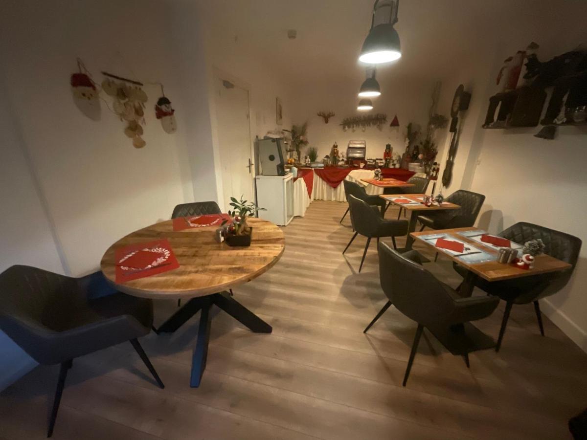 Pension Auberge De Dael Valkenburg aan de Geul Eksteriør billede