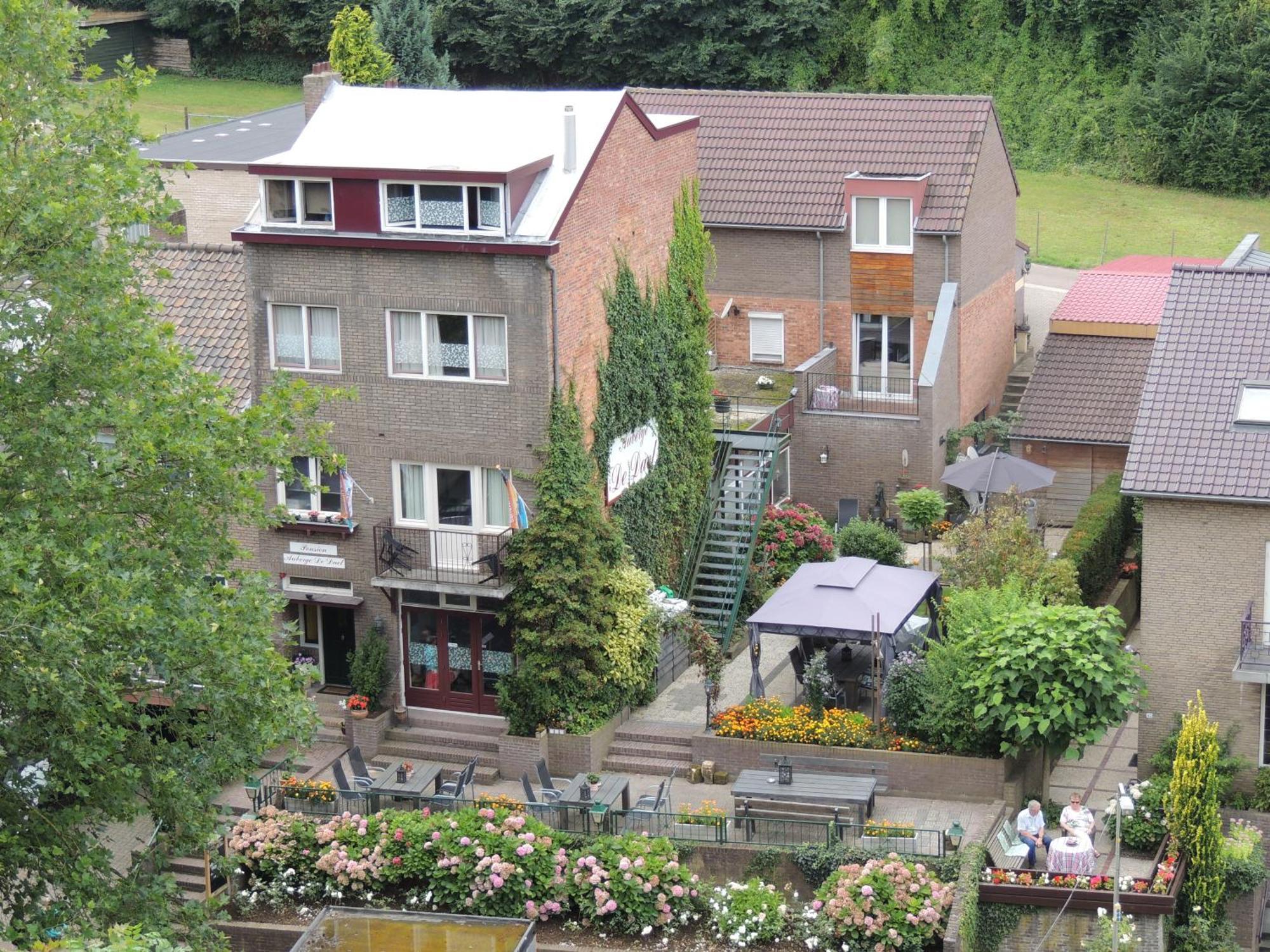 Pension Auberge De Dael Valkenburg aan de Geul Eksteriør billede